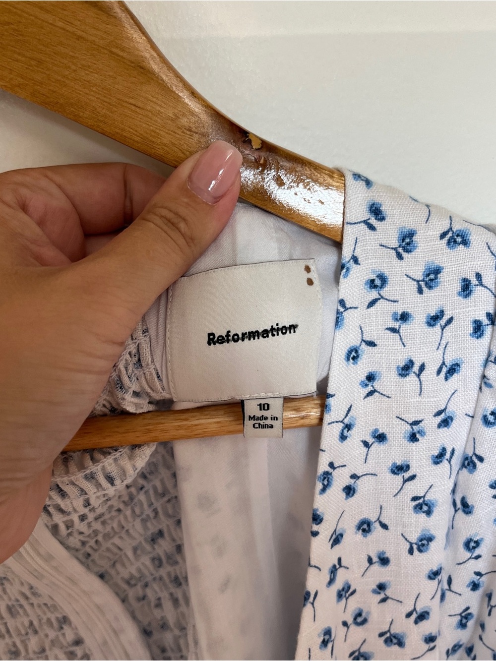 Reformation Coucou Linen Dress in Hanna Midi Puff Sleeve White Blue Floral 10 - Picture 6 of 8